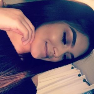 Meet your Posher, Lizbeth